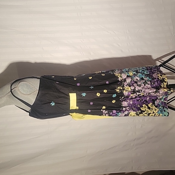 Madison Leigh Women Black Floral Sleeveless Midi Dress, Size: 12 - Picture 4 of 11